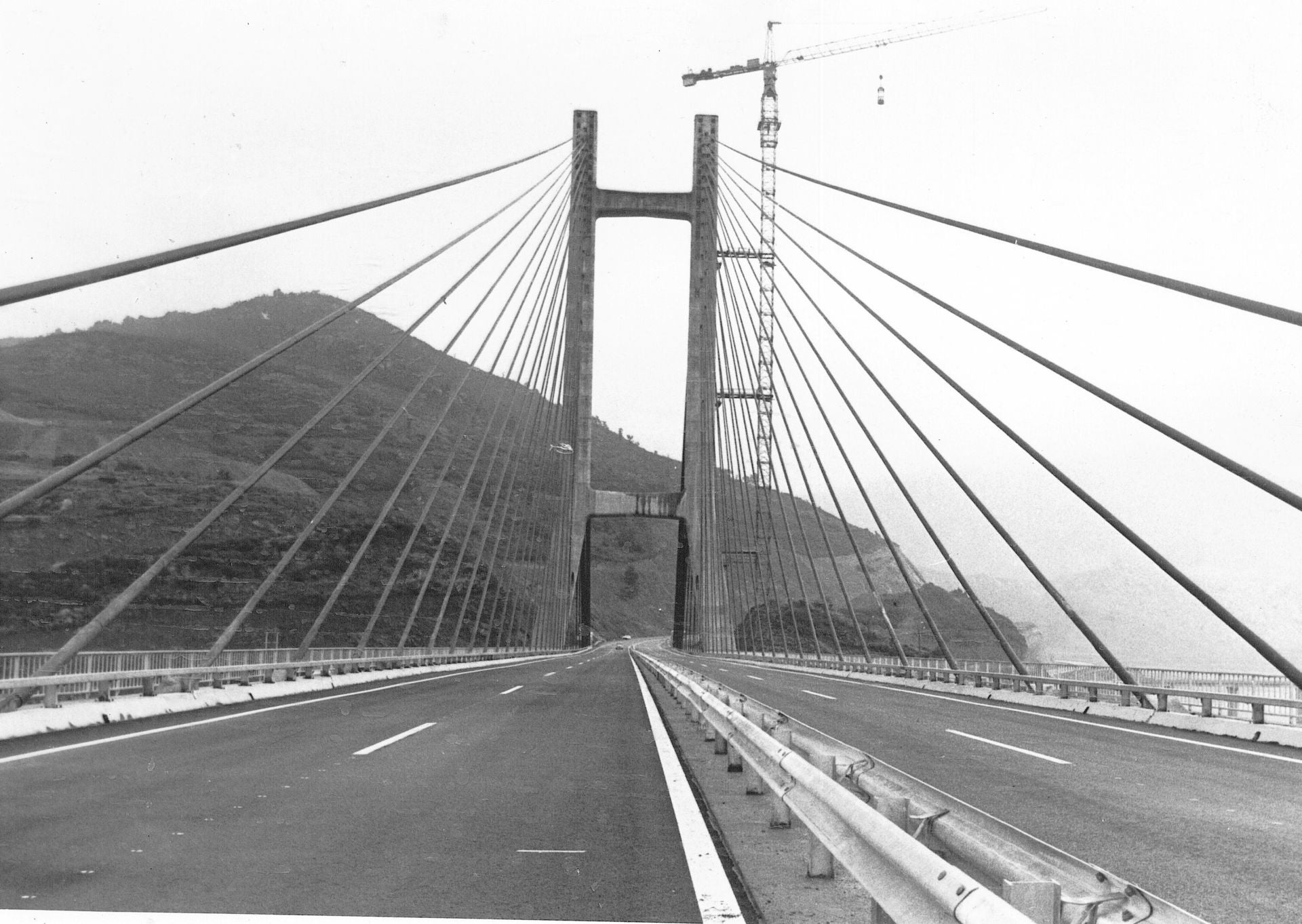 Un puente de récord y de libro