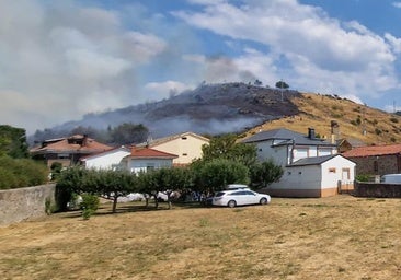 El infierno no se acaba: dos nuevos incendios desalojan seis pueblos más