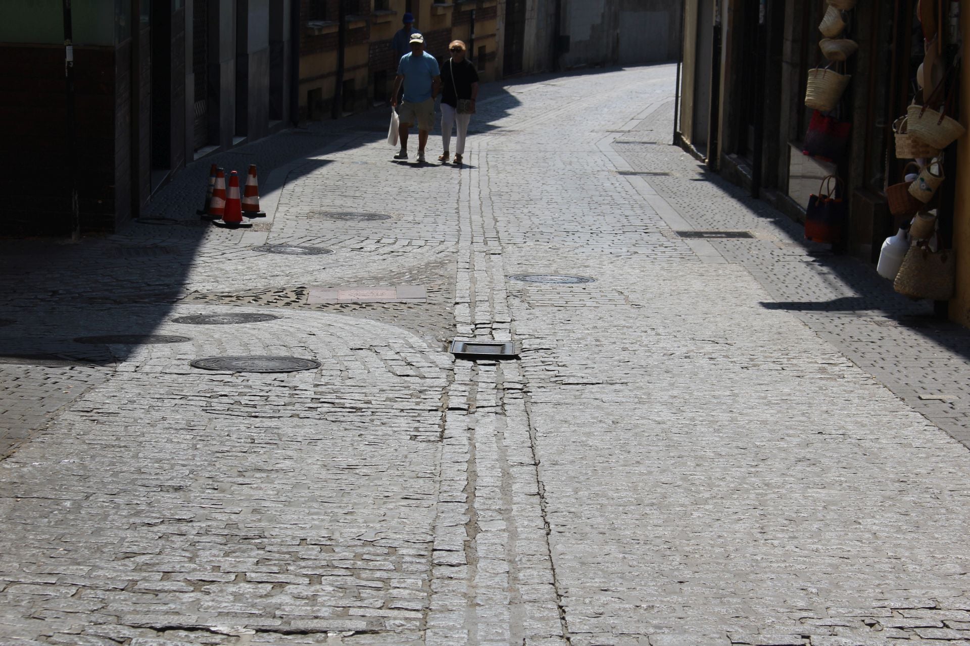 La Plaza Mayor de León luce reformada al completo