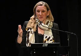 La vicepresidenta y consejera de Familia e Igualdad de Oportunidades de la Junta de Castilla y León, Isabel Blanco, durante su intervención en el foro «Retos del Municipalismo en Castilla y León».