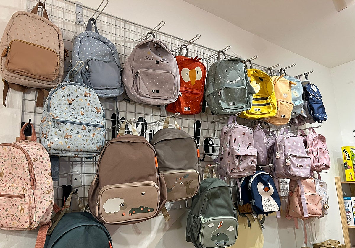 Amplia variedad de material escolar en El Mundo en tus Manos