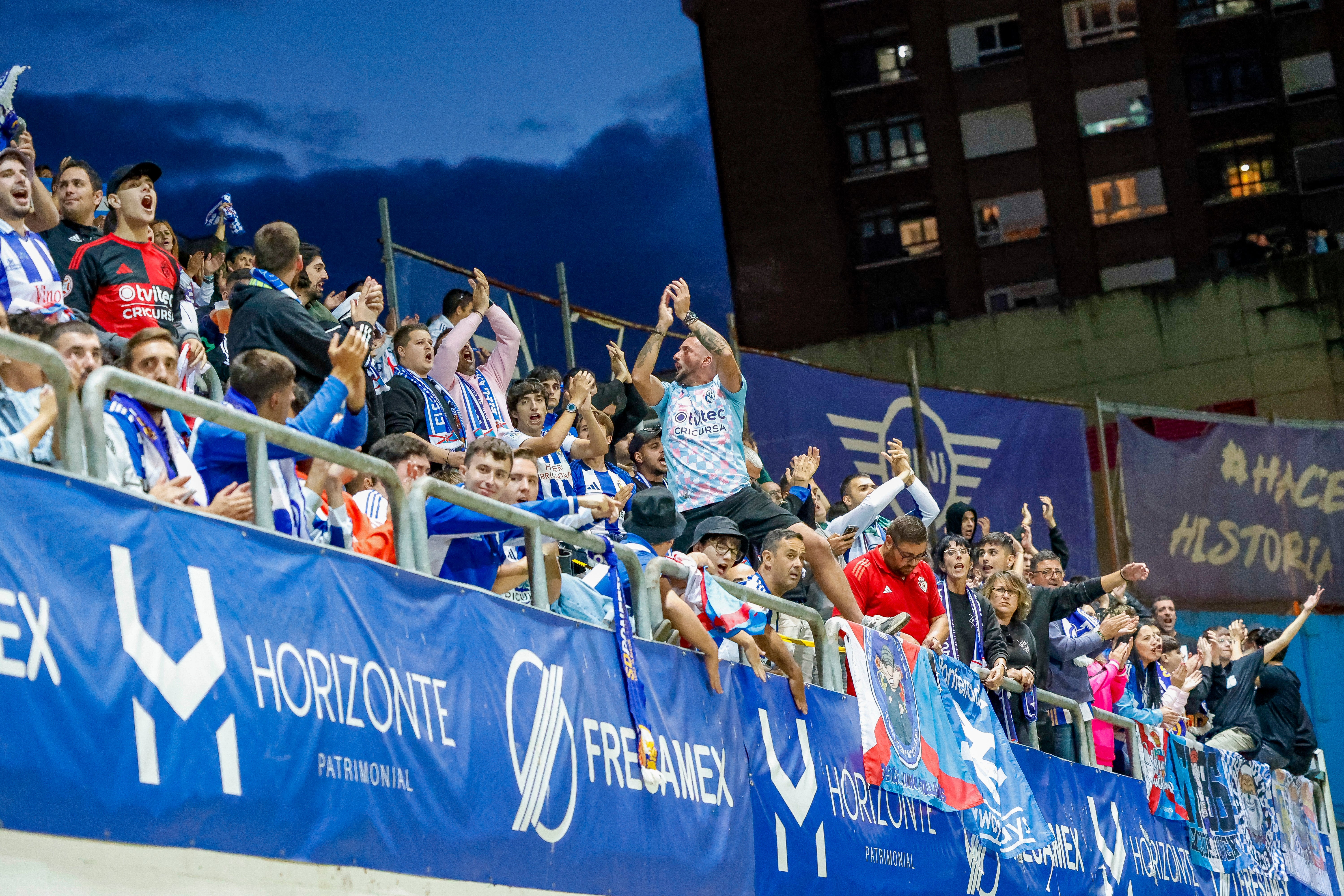 Las mejores imágenes del Real Avilés Indutrial - SD Ponferradina