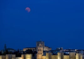 Eclipse de Luna en 2017 visto desde Ávila.