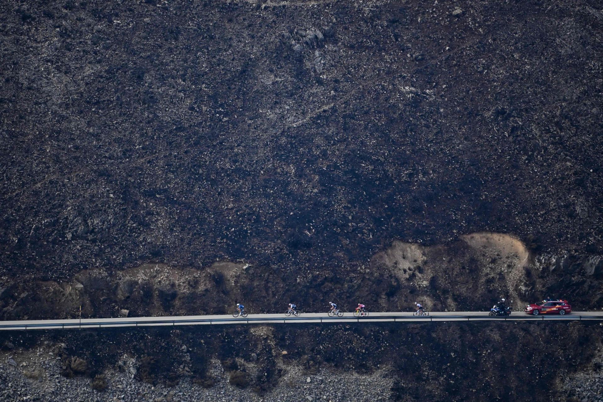 El Morredero y un paisaje calcinado en La Vuelta a España