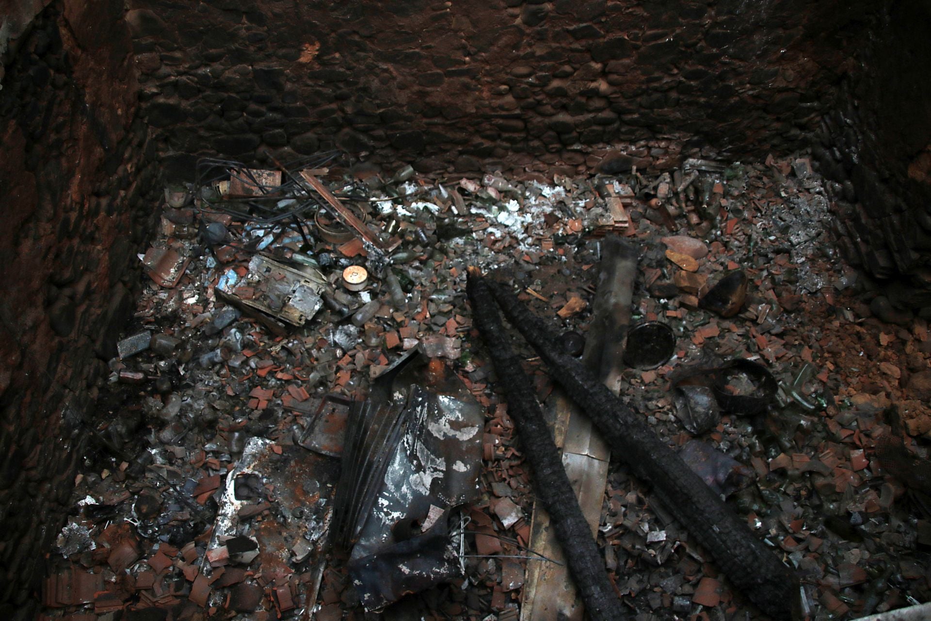 Así está Castrocalbón semanas después del incendio