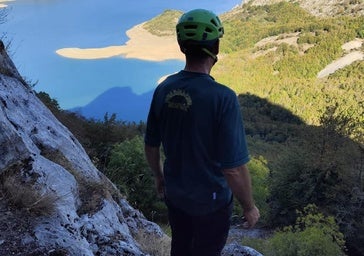 Rastrean el pico Gilbo de Riaño en busca de un montañero perdido desde este martes