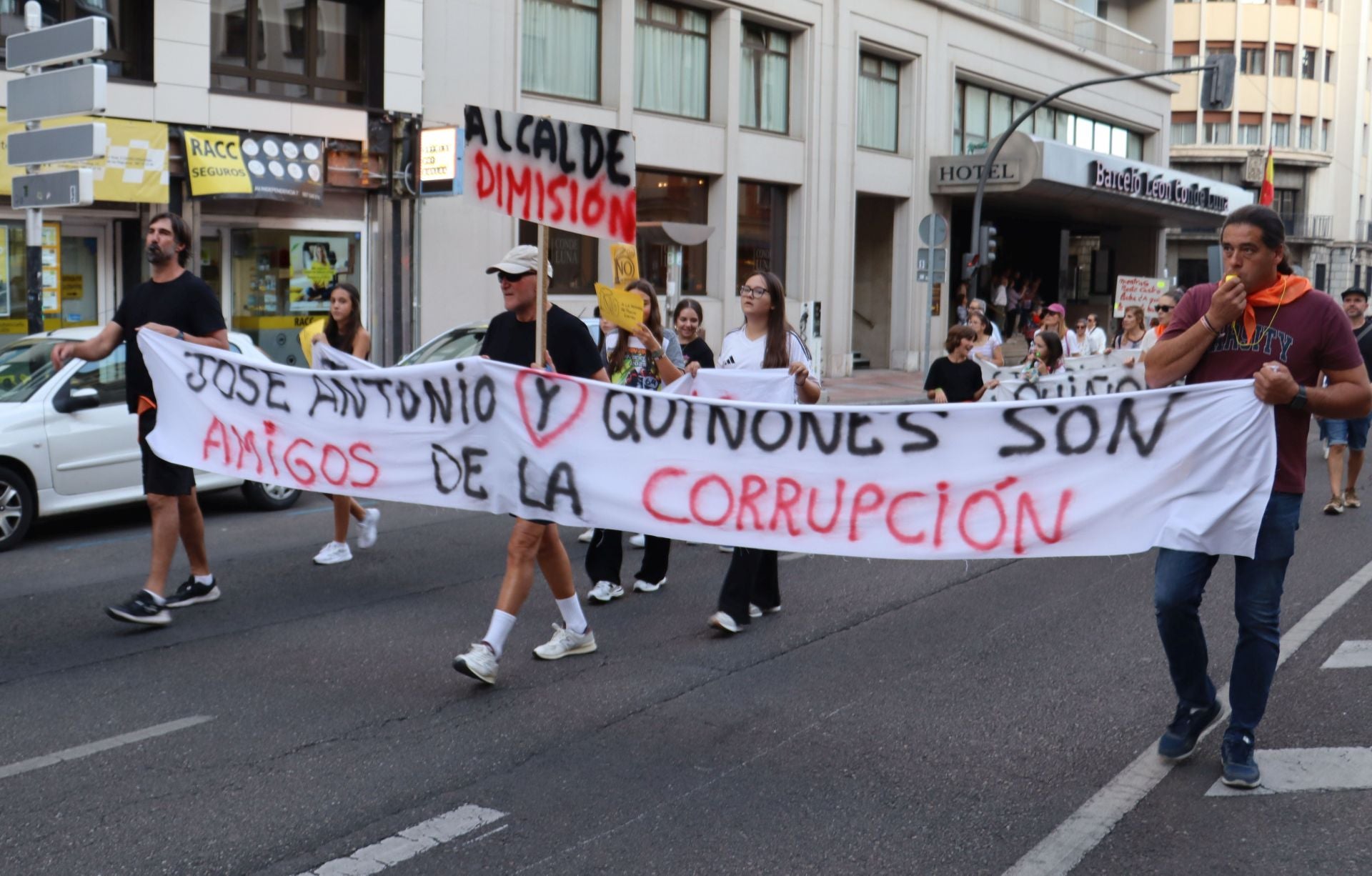 Protesta contra la macroplanta de biomasa proyectada en Puente Castro