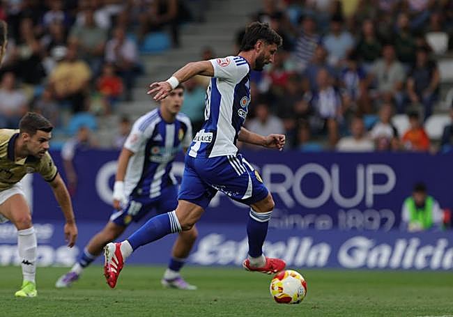 Borja Valle, en una acción del partido.