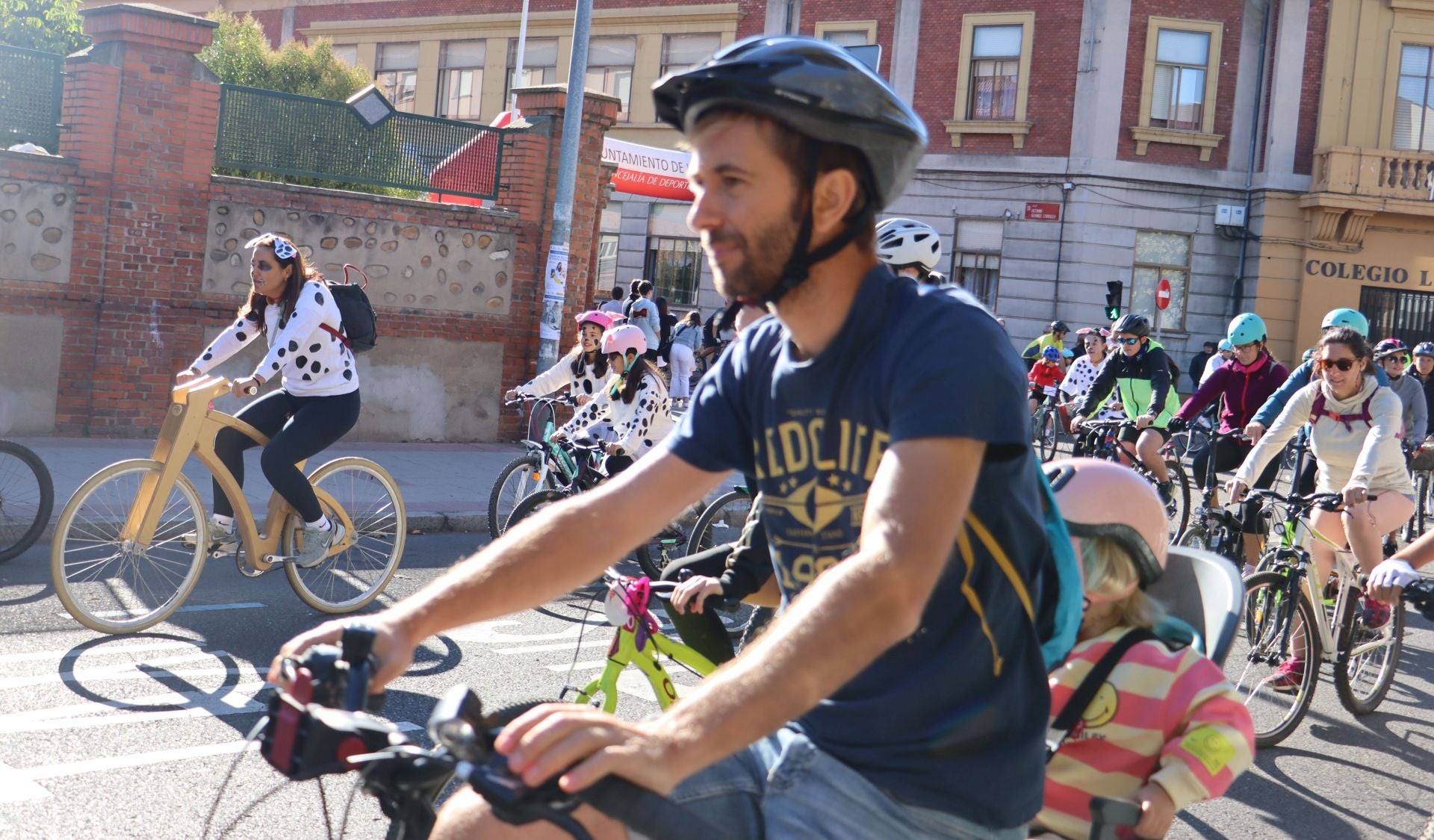 Las imágenes del Día de la Bici en León