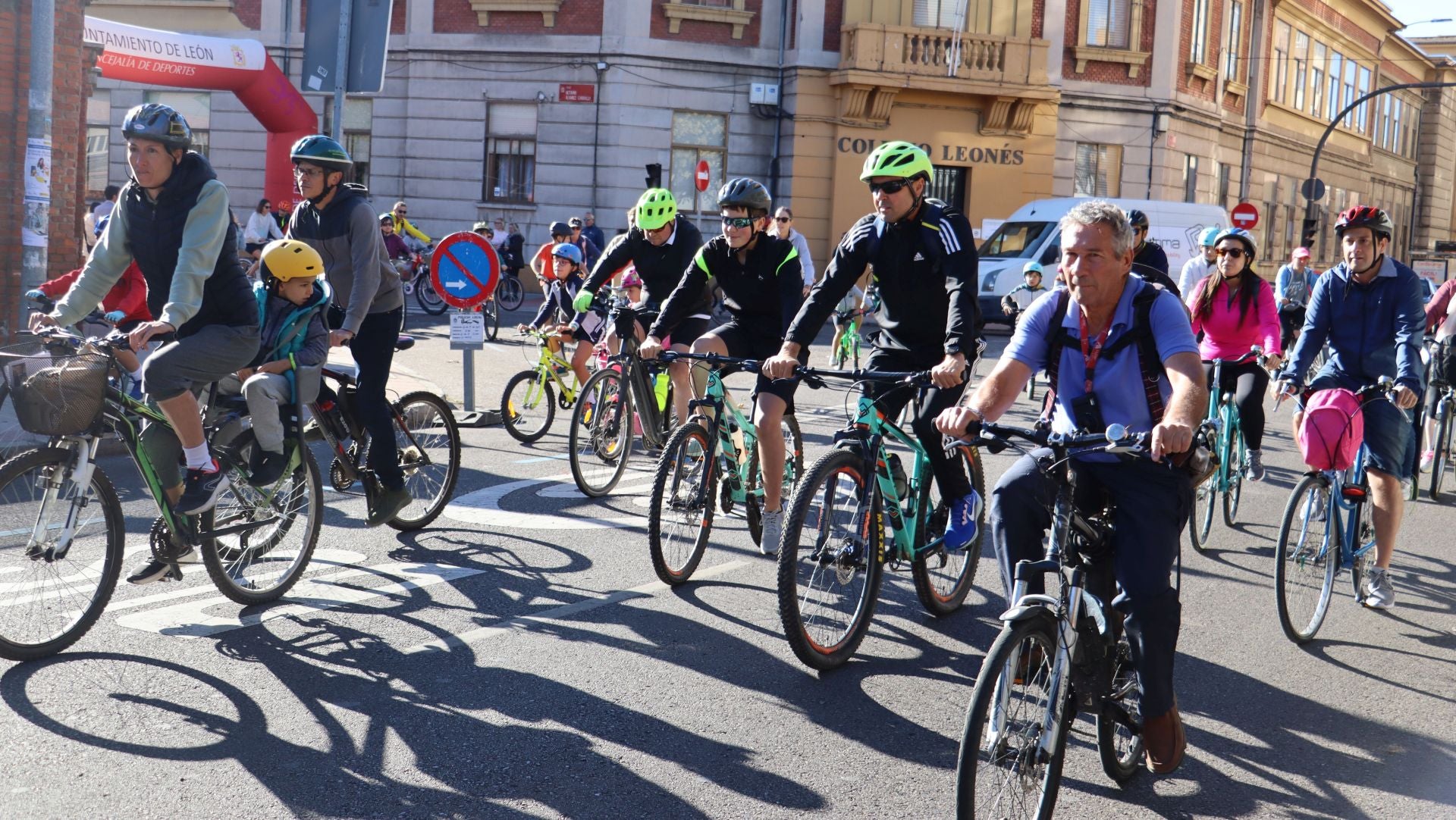 Las imágenes del Día de la Bici en León