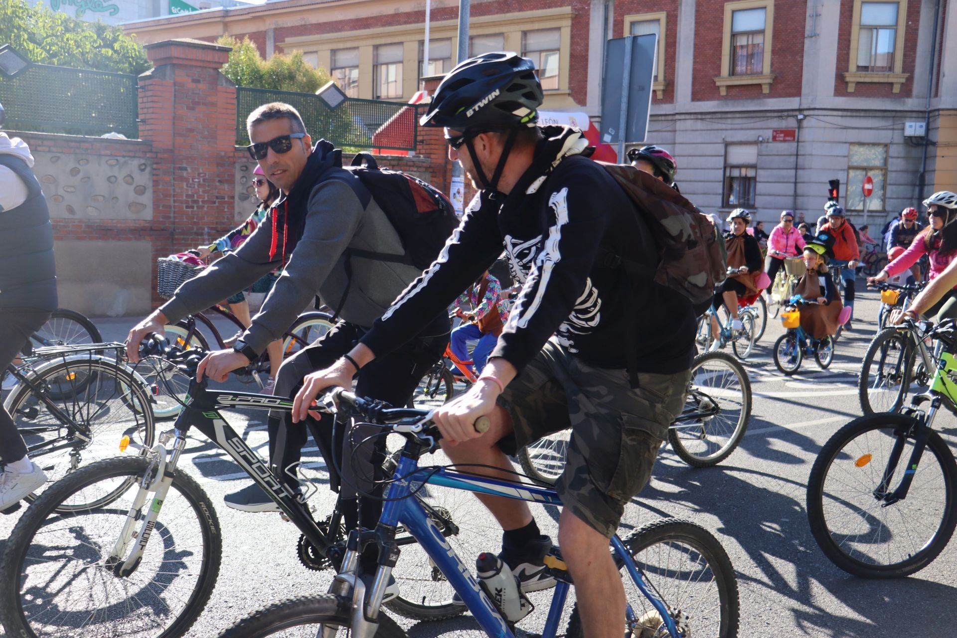 Las imágenes del Día de la Bici en León