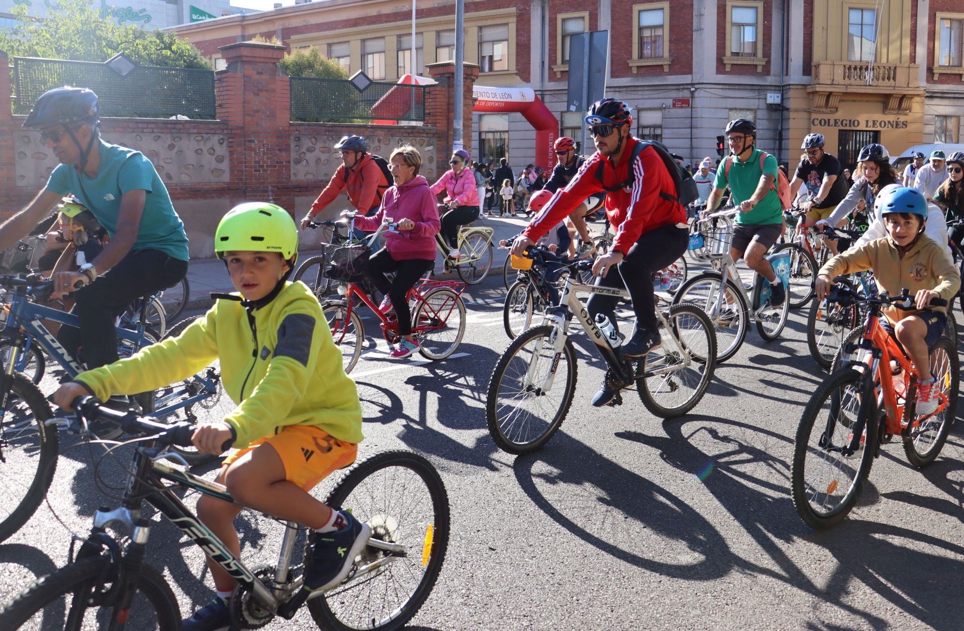 Las imágenes del Día de la Bici en León