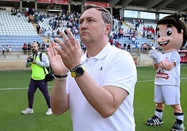 Raúl Llona, entrenador de la Cultural.