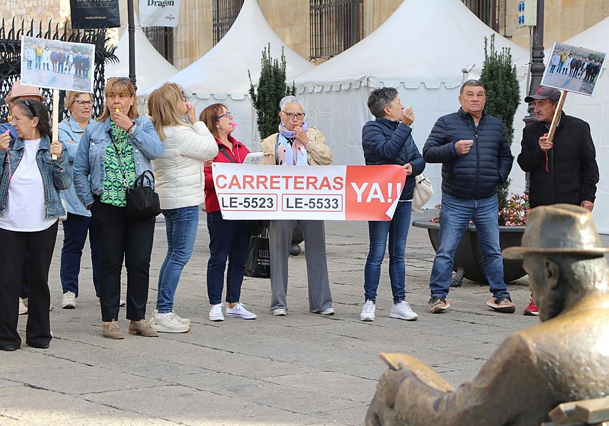 Las imágenes de la protesta de los vecinos de Antimio