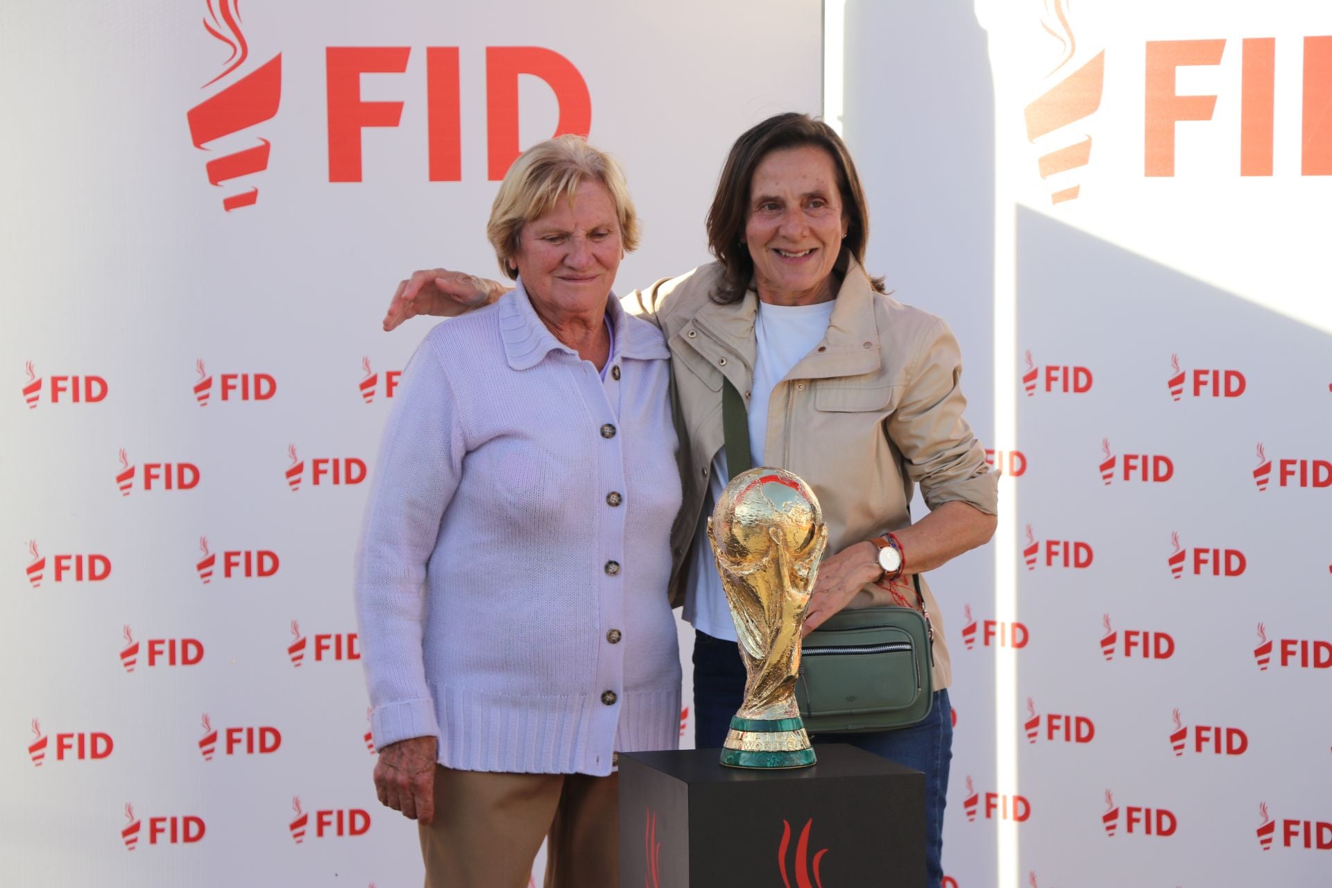 La Copa del Mundo despierta nostalgia y emoción en León