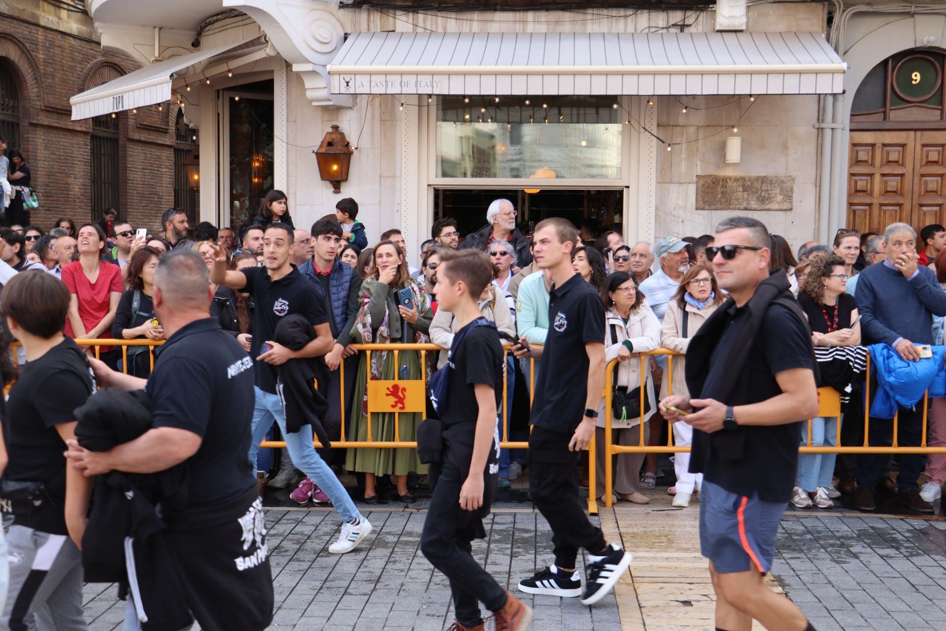 Las mejores imágenes del desfile de pendones por León