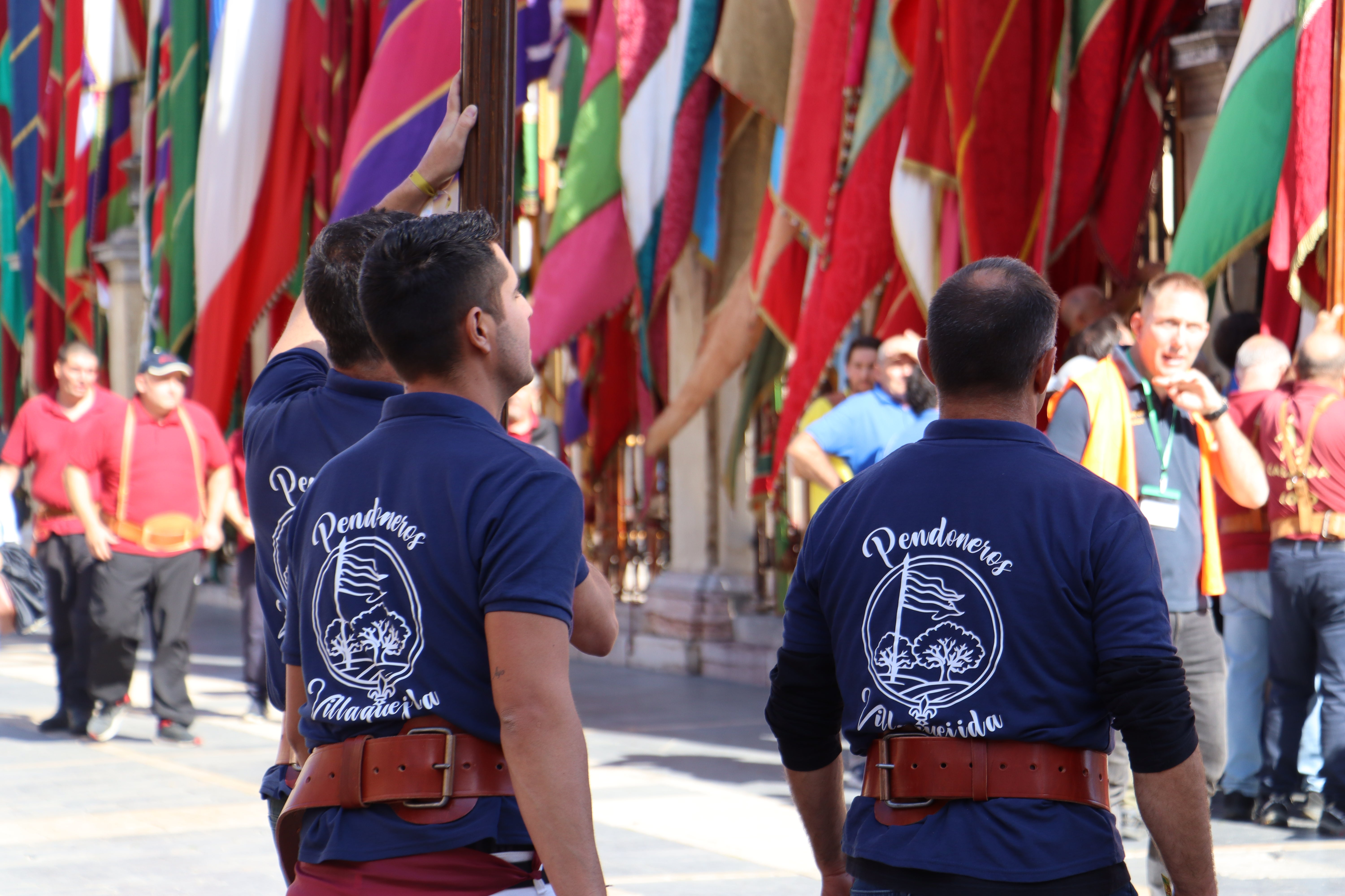Las mejores imágenes del desfile de pendones por León