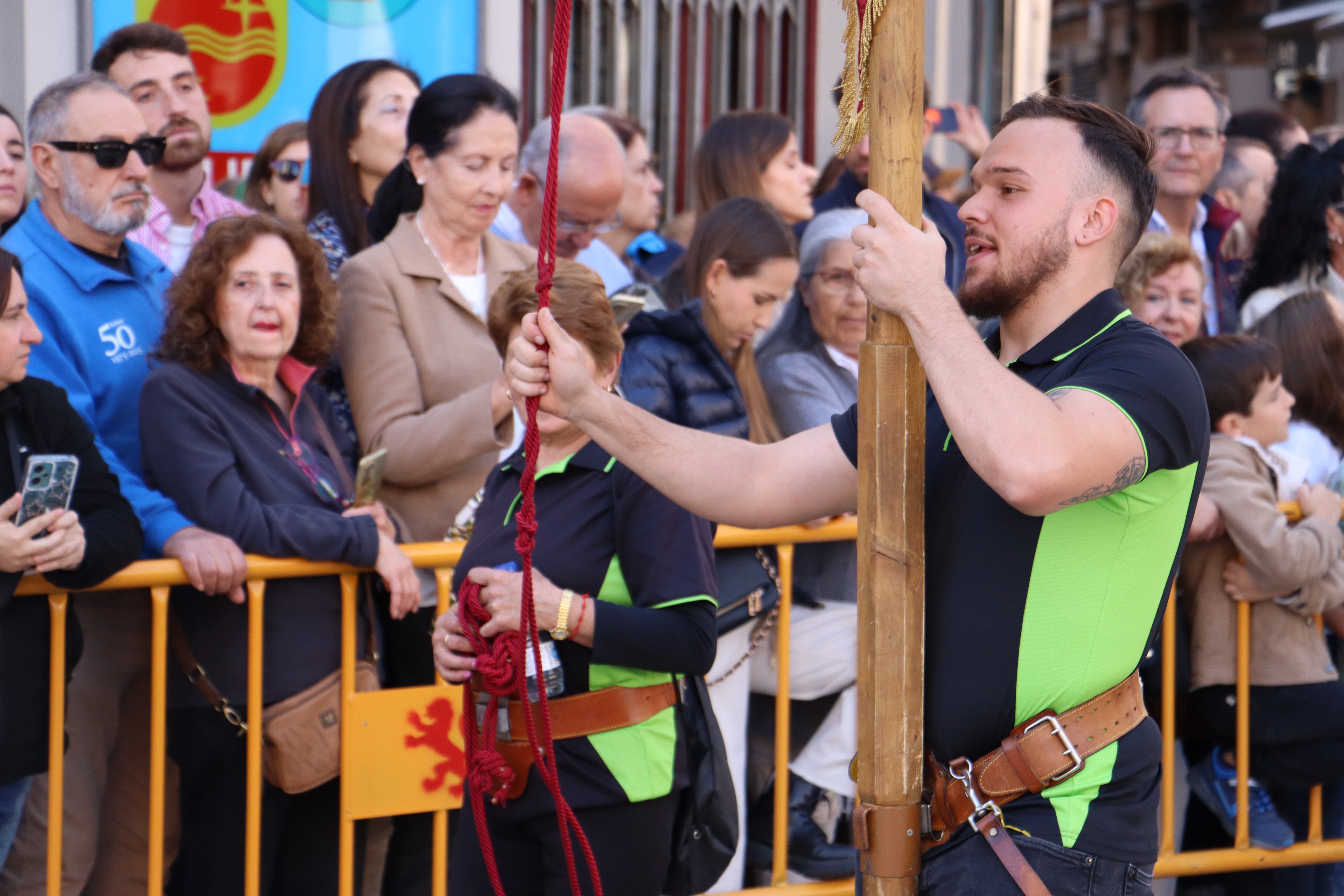 Las mejores imágenes del desfile de pendones por León