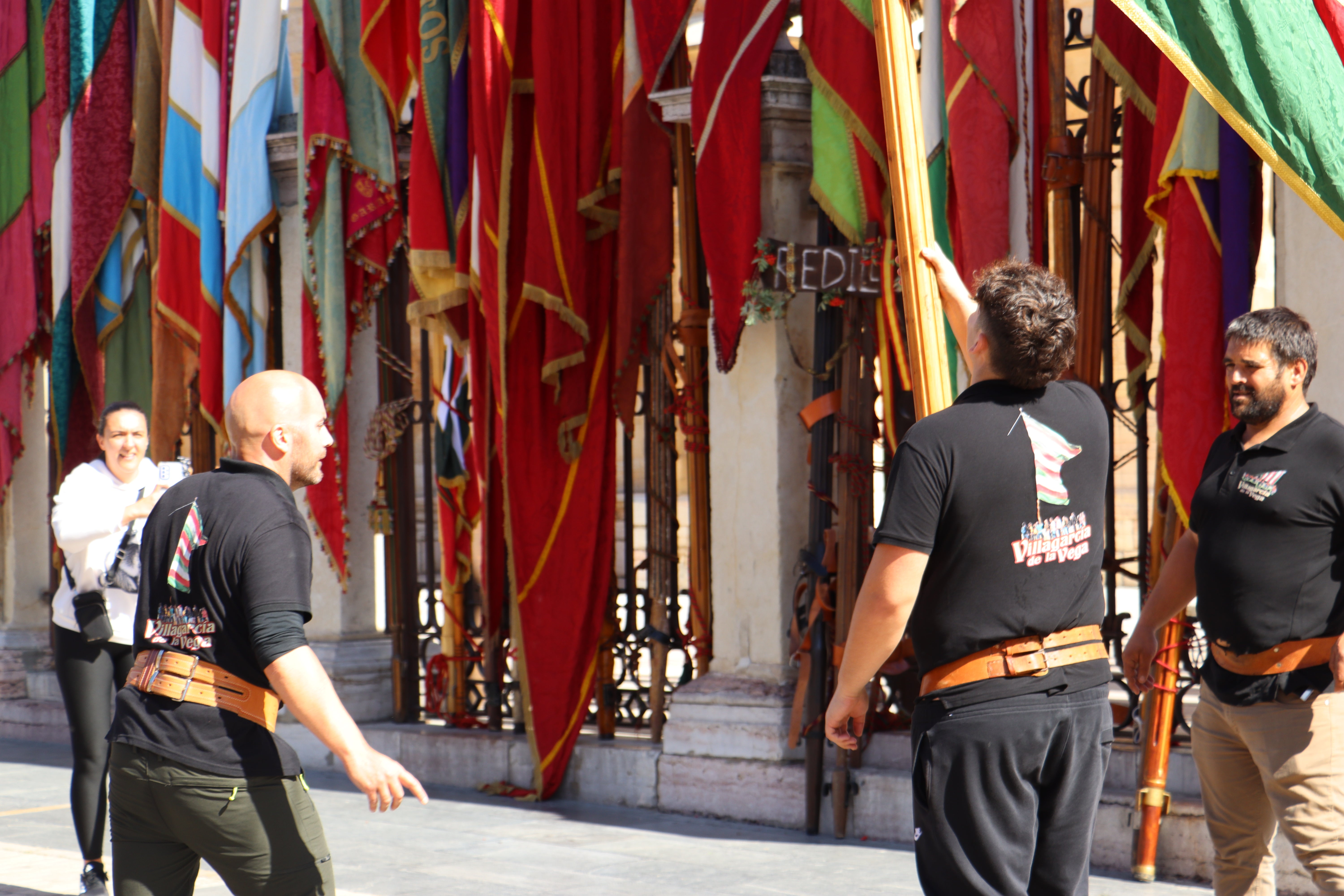 Las mejores imágenes del desfile de pendones por León