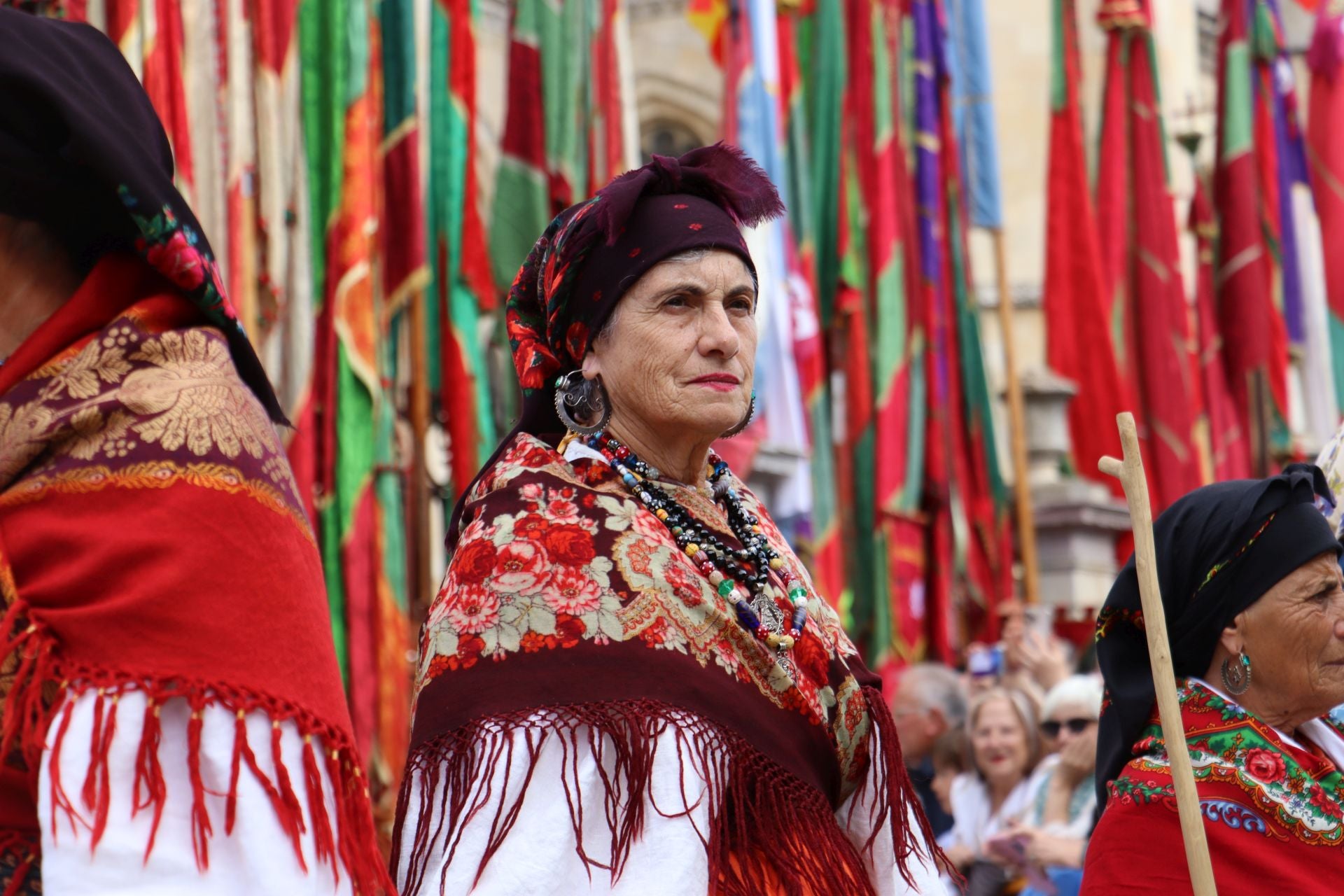 Las mejores imágenes del desfile de carros engalanados