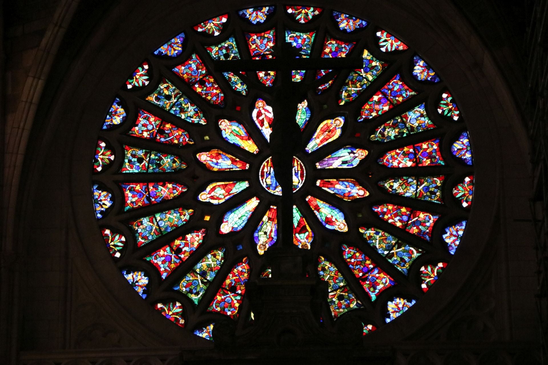 Imágenes de las vidrieras de la Catedral de León