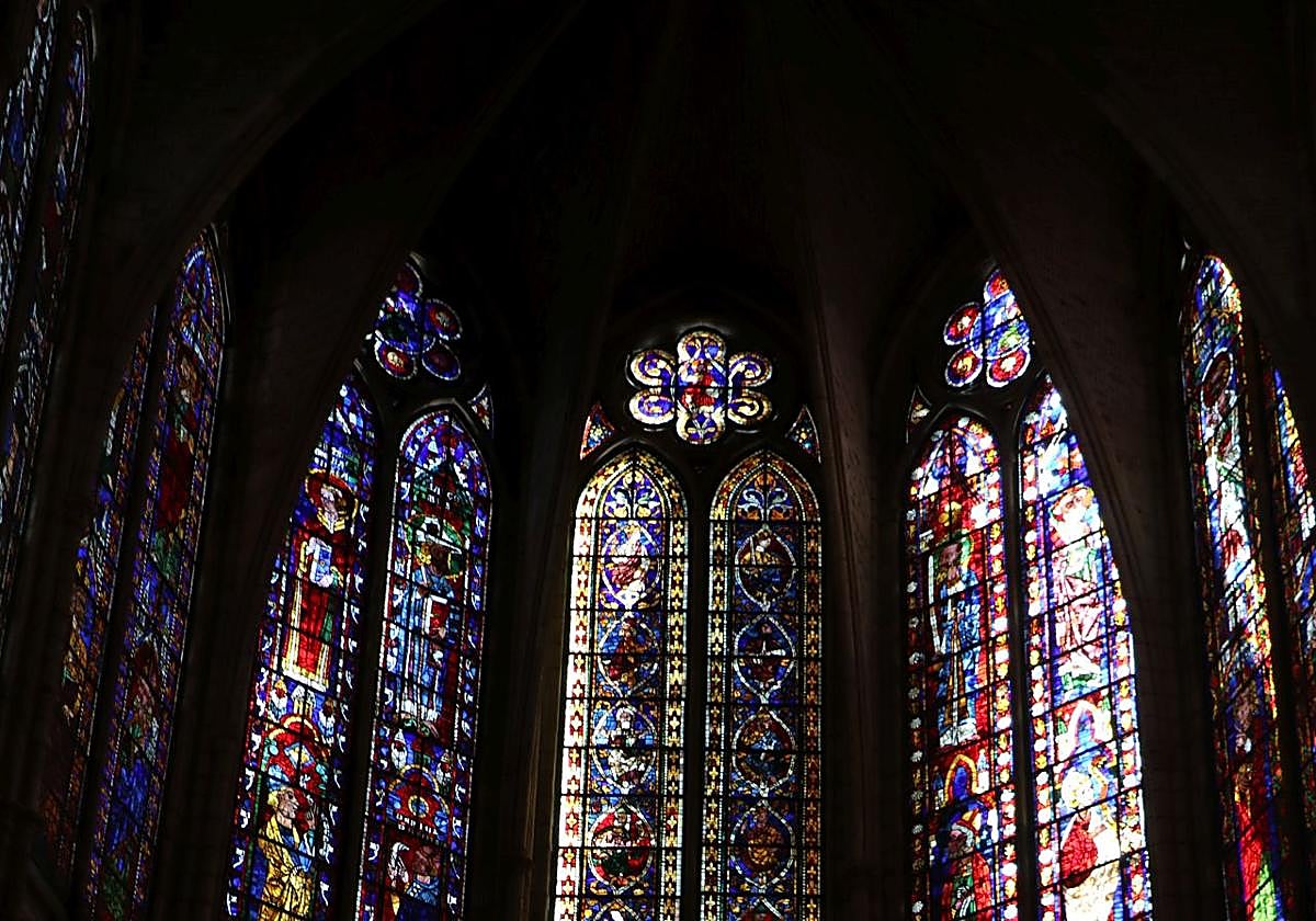 Imágenes de las vidrieras de la Catedral de León