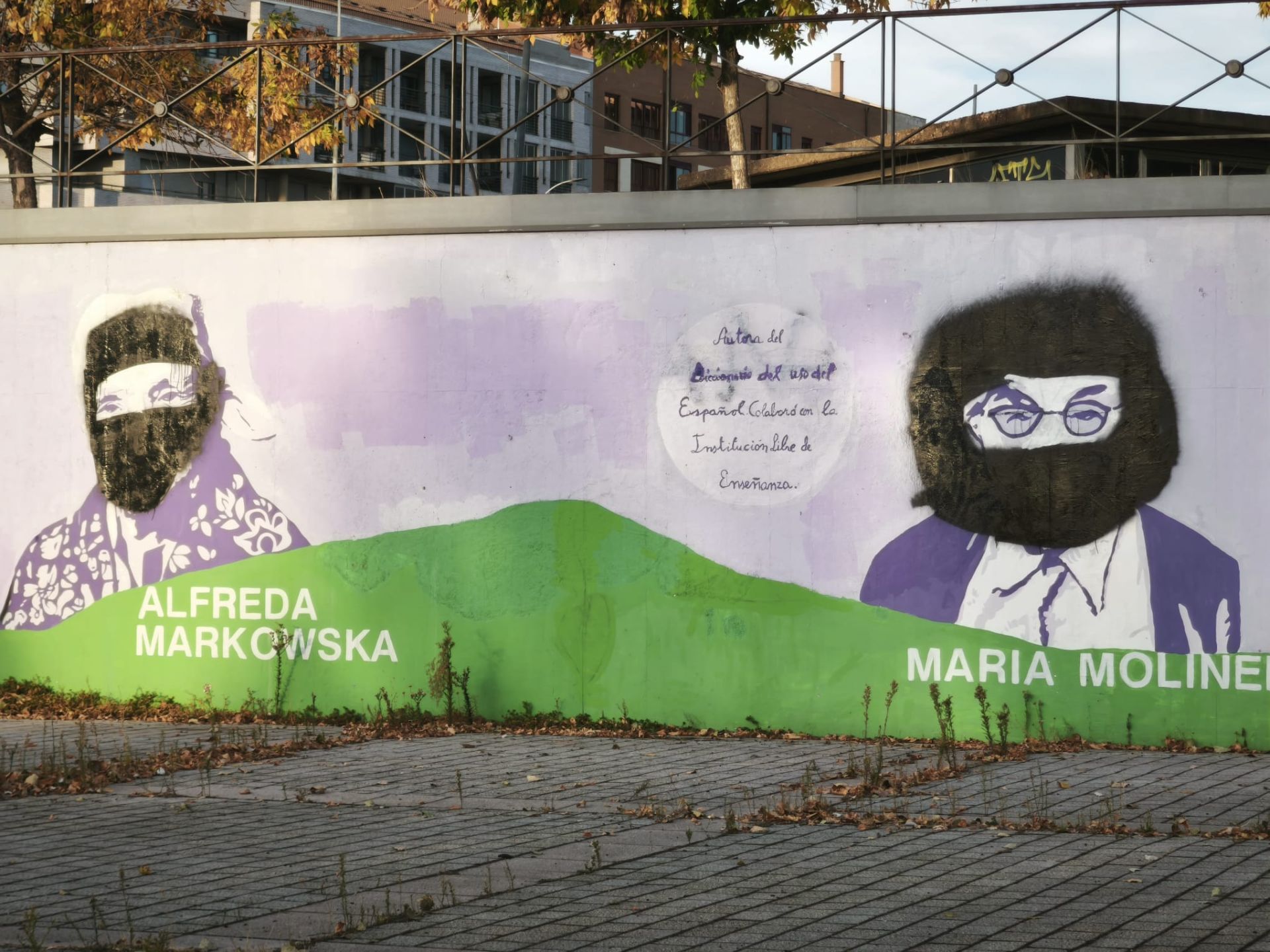 El mural feminista de León, vandalizado de nuevo