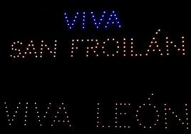 Una de las imágenes finales en las que se puede ver: «Viva San Froilán, Viva León».
