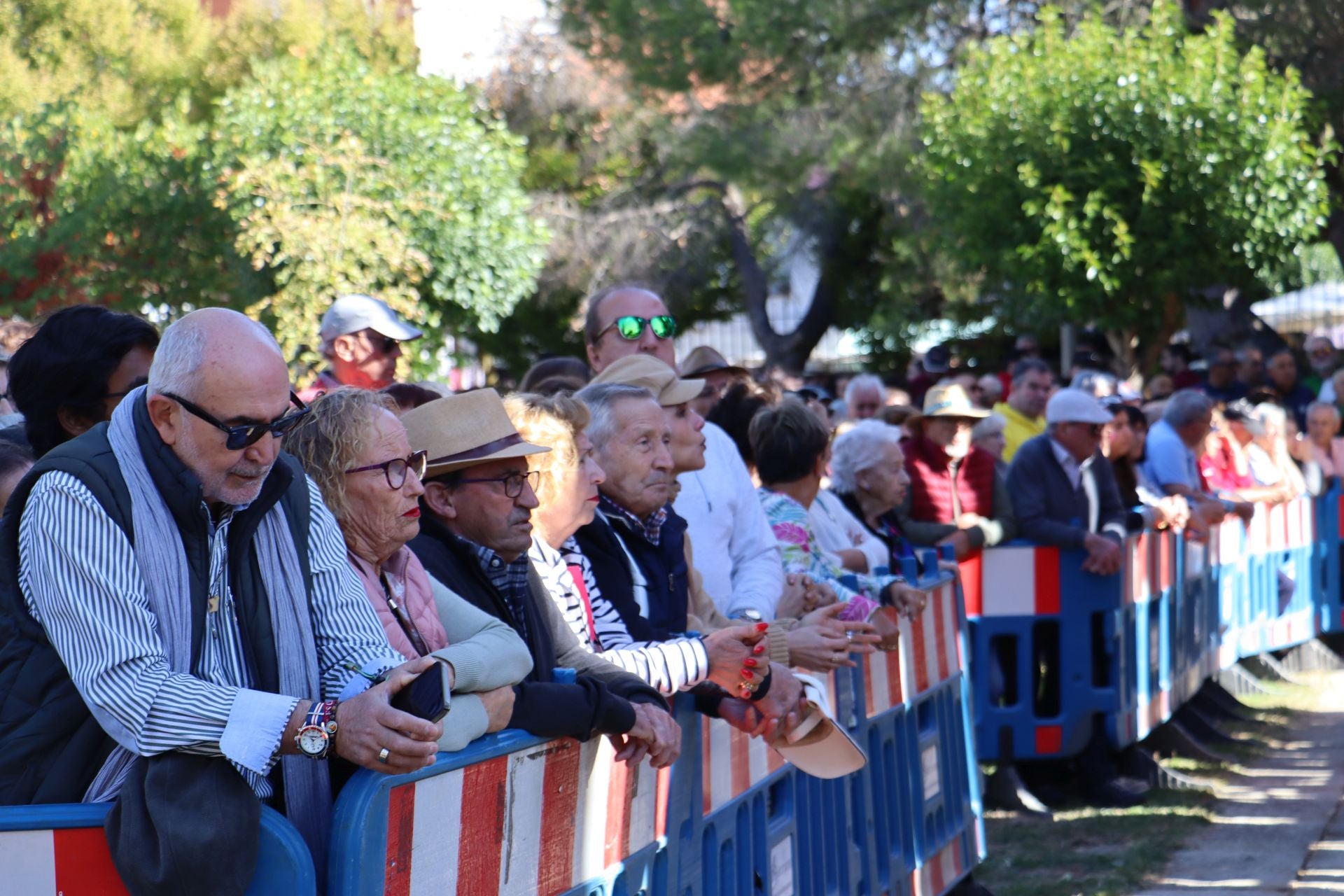 Cientos de fieles acuden a la misa, el momento más solemne de San Froilán