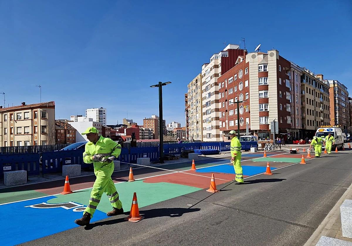 Imagen de archivo del paso de cebra frente al colegio.