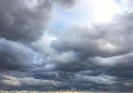 Nubes y posibilidad de lluvia en la provincia leonesa