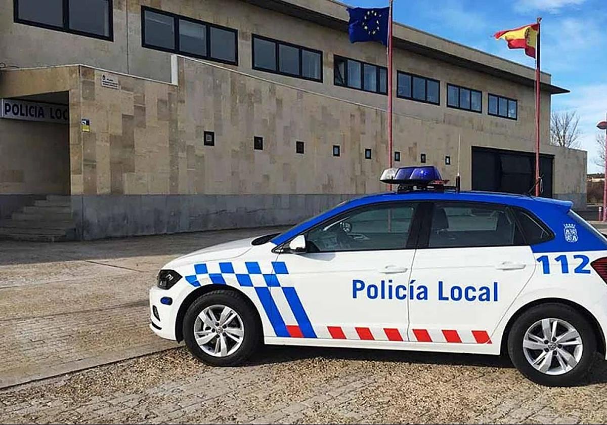 Vehículo de la Policía Local de San Andrés.