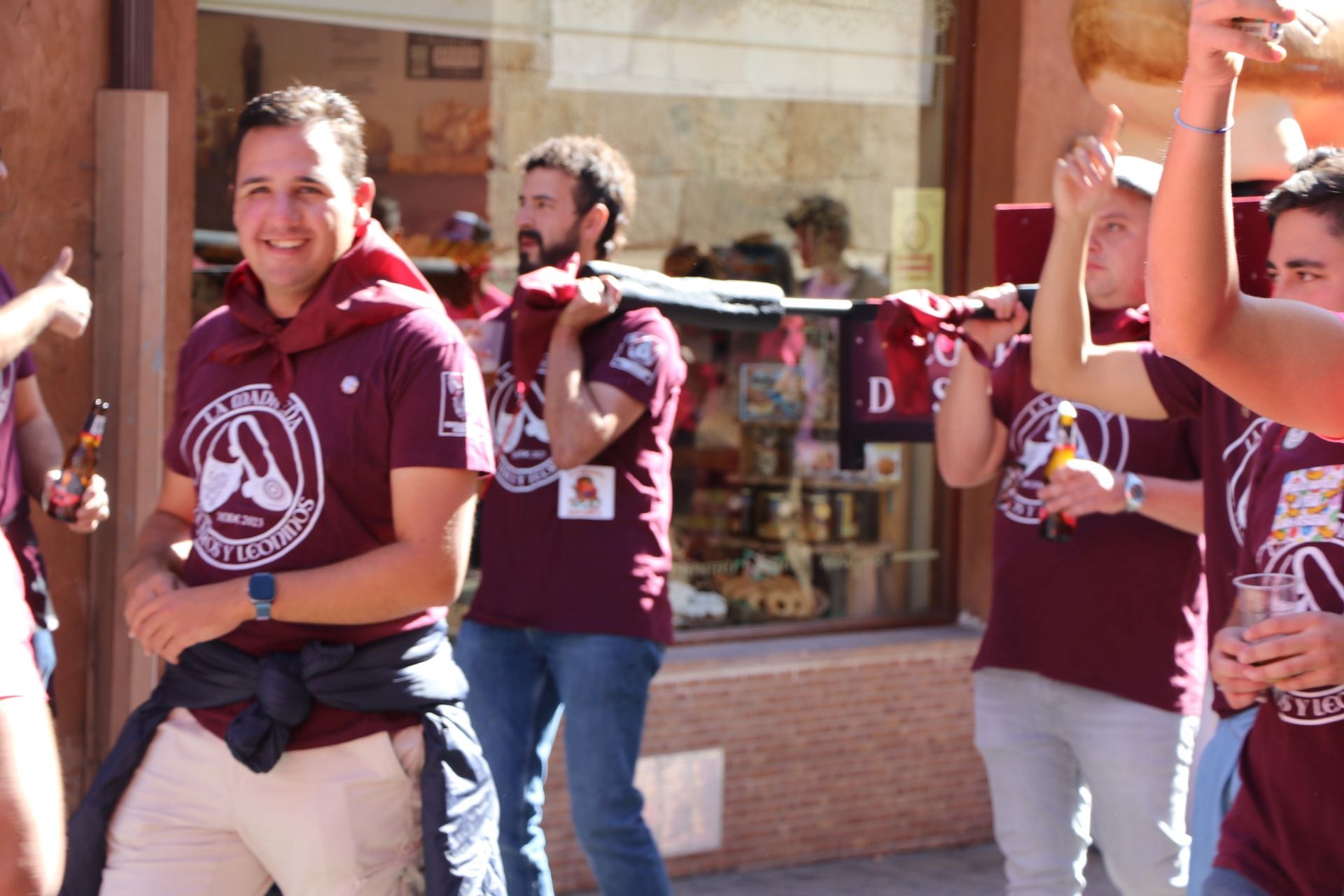 Todas las imágenes del desfile del Día de Peñas en León