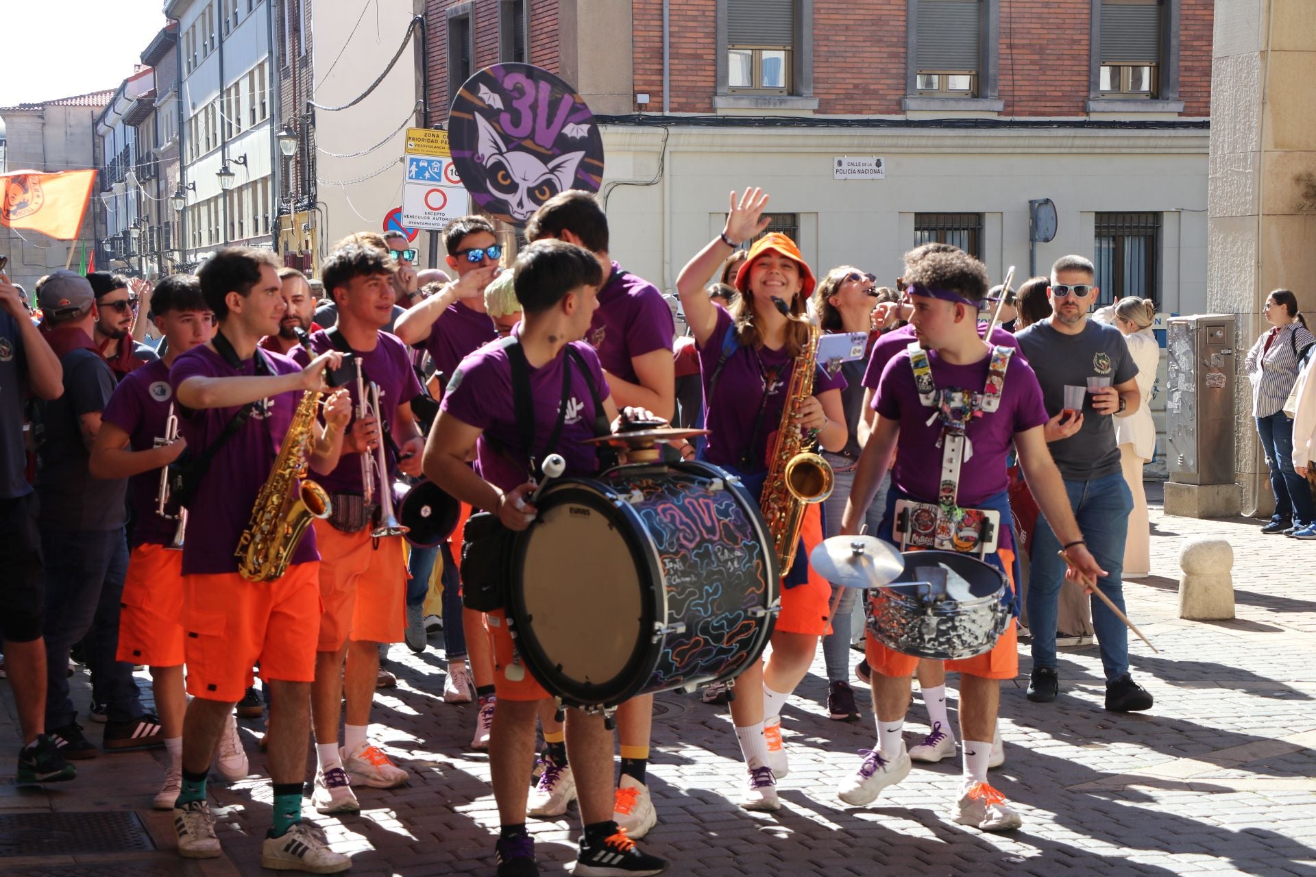 Todas las imágenes del desfile del Día de Peñas en León