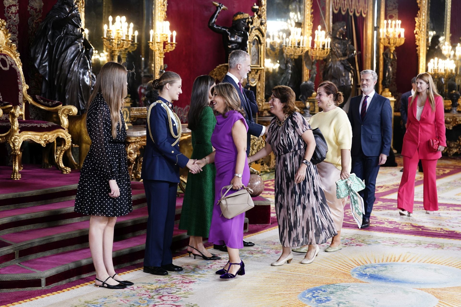 Las imágenes de la recepción con motivo del día de la Fiesta Nacional