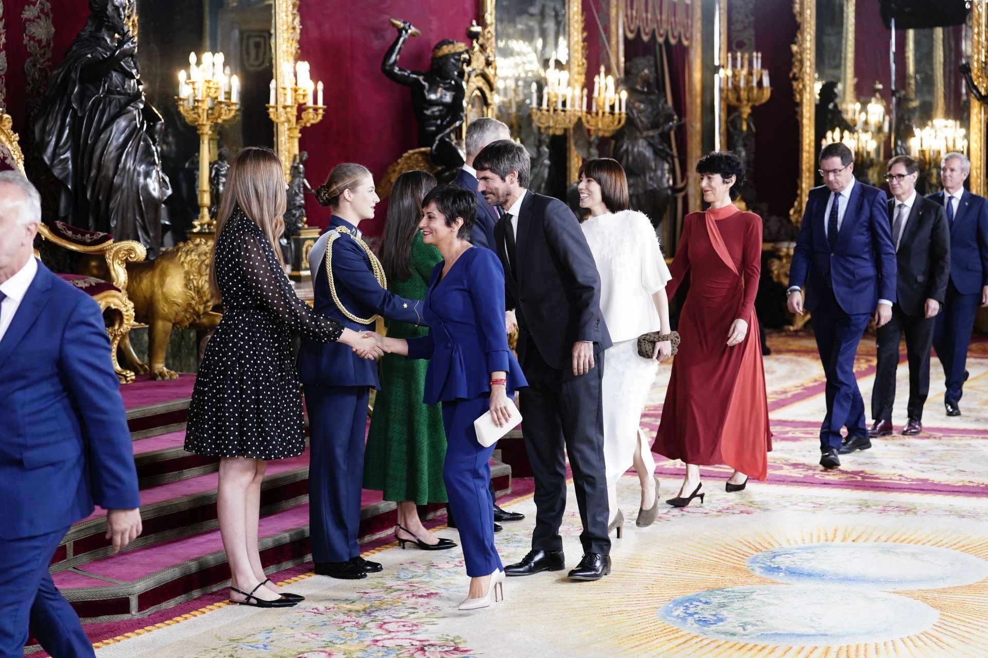 Las imágenes de la recepción con motivo del día de la Fiesta Nacional