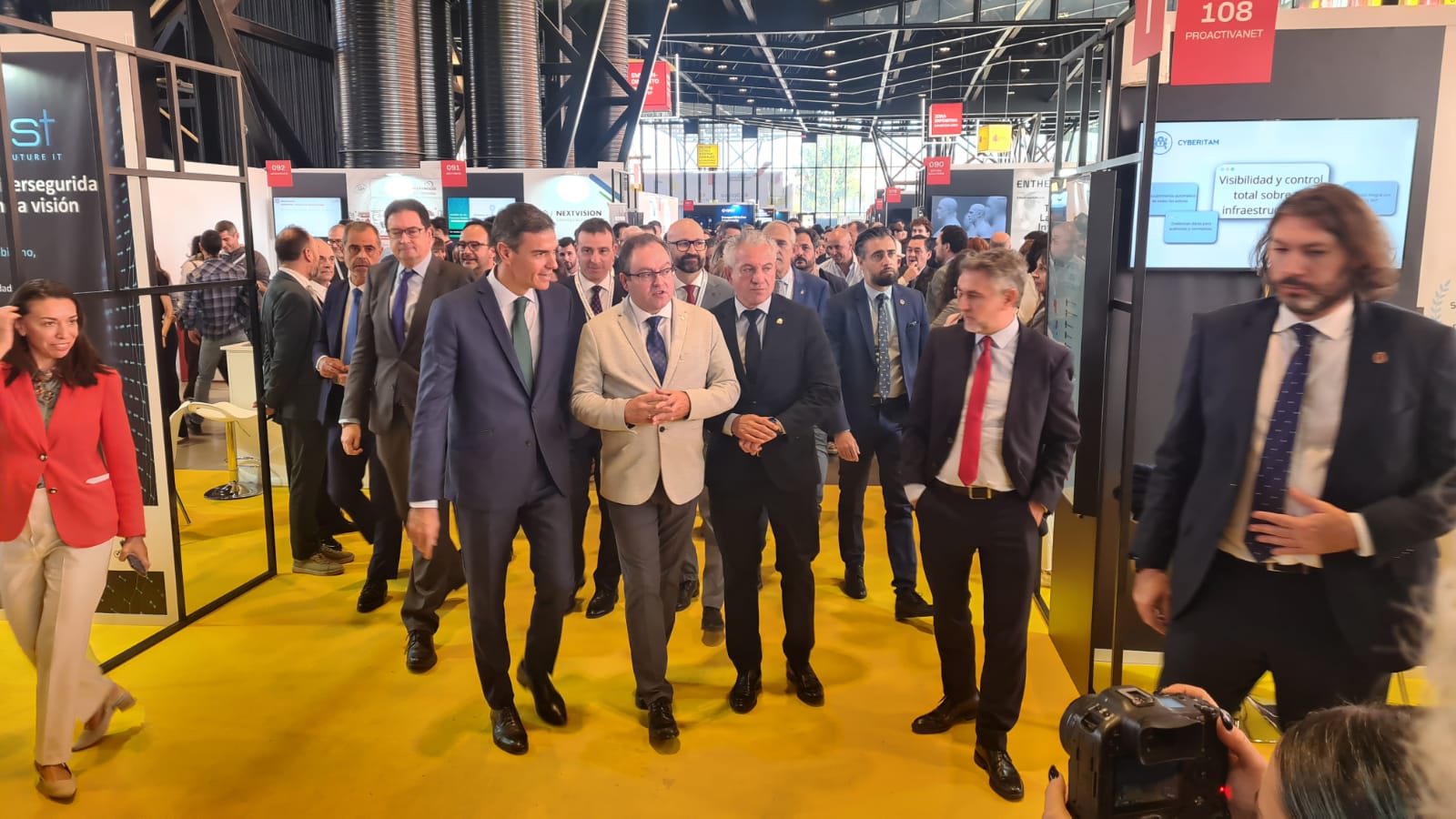 Las imágenes de la visita de Pedro Sánchez a León