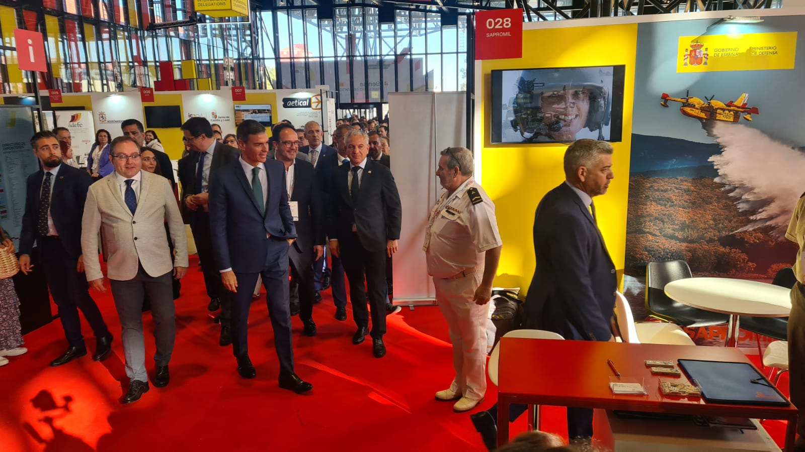 Las imágenes de la visita de Pedro Sánchez a León