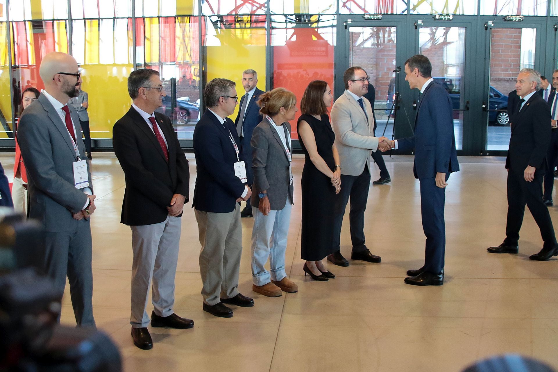 Las imágenes de la visita de Pedro Sánchez a León