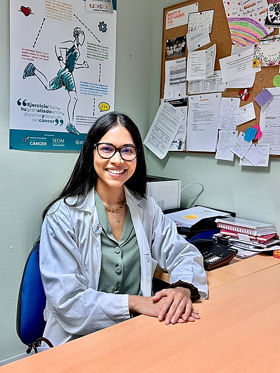 Mariana López Flores, oncóloga en el Hospital de León.