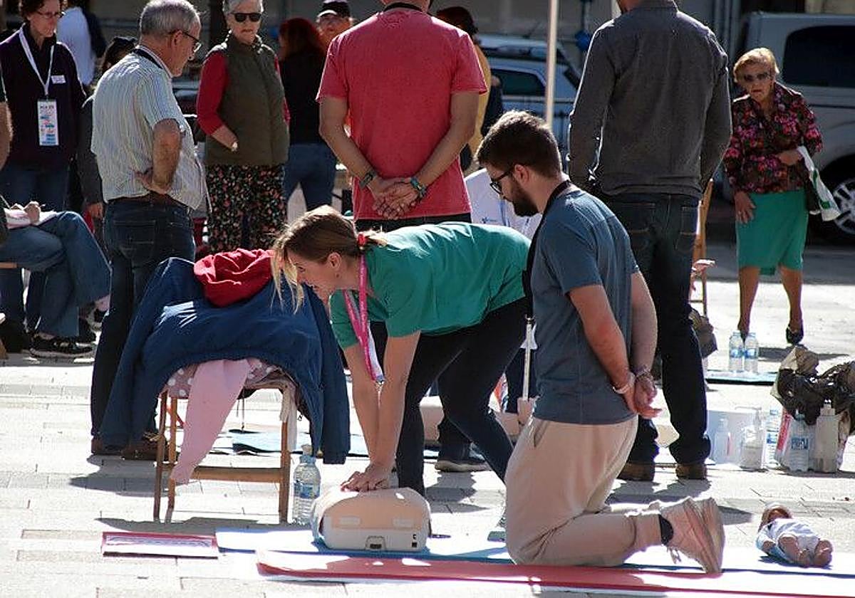 Imagen de los leoneses en el taller de reanimación en San Marcos.