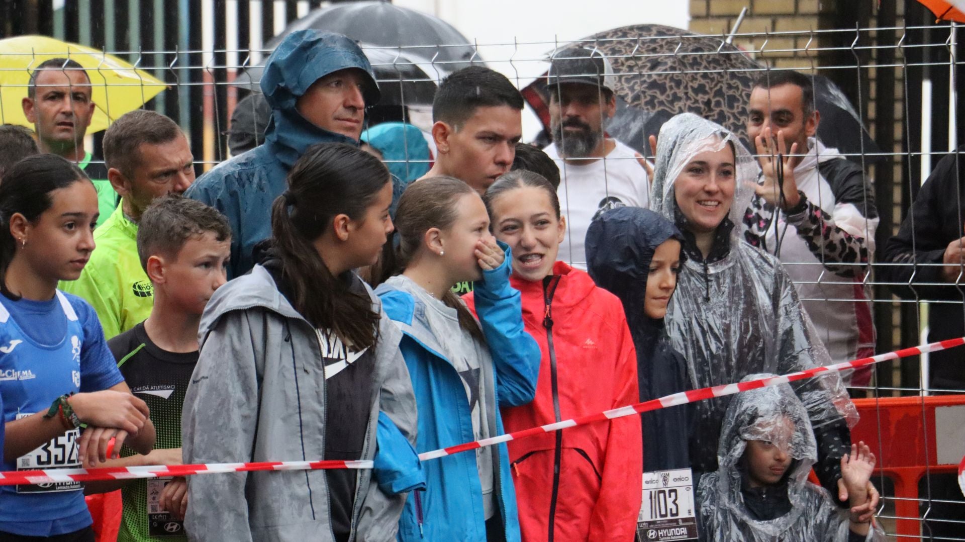 Las mejores imágenes de la carrera popular de los &#039;10 kilómetros Ciudad de León 2025&#039;