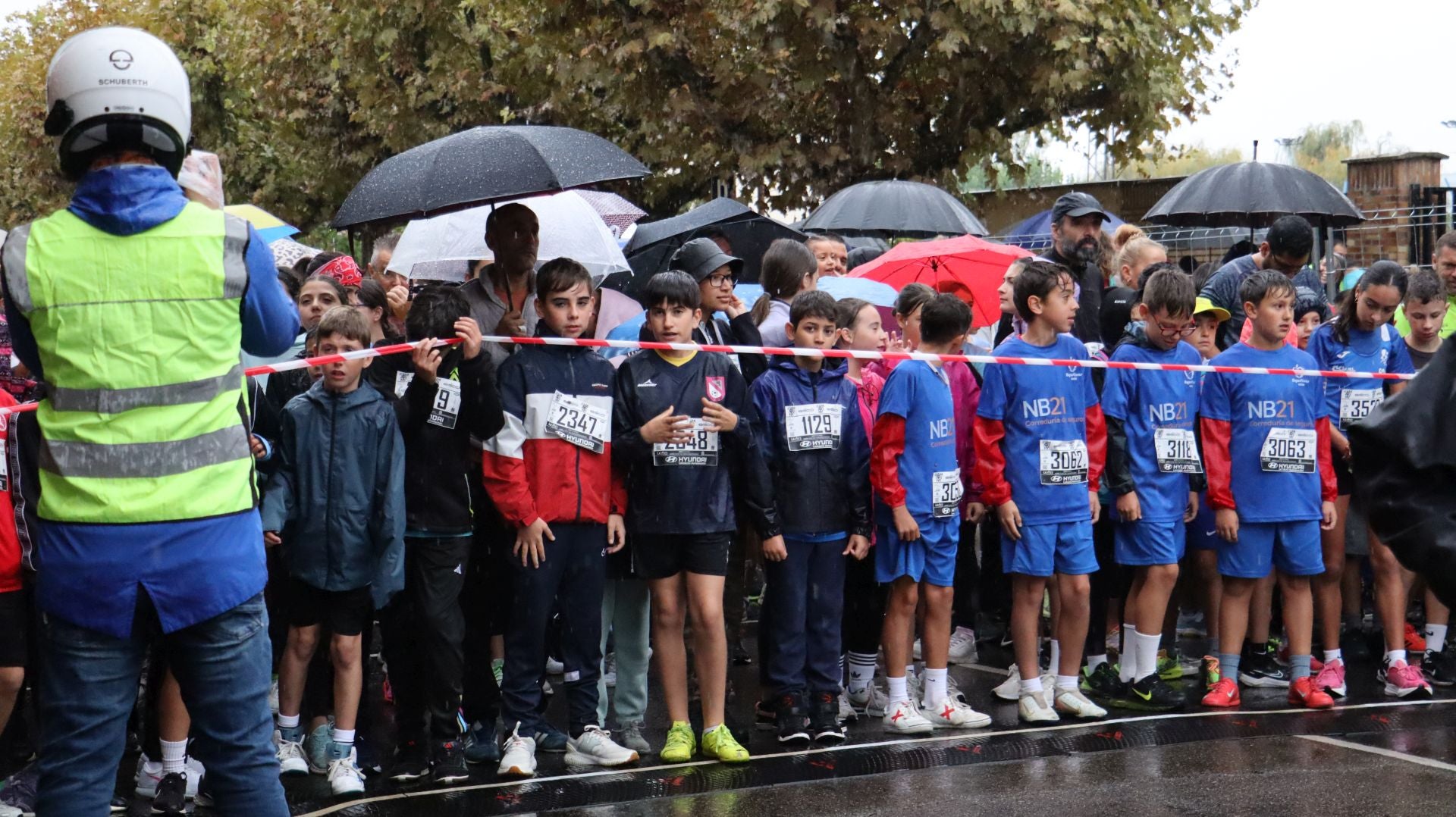 Las mejores imágenes de la carrera popular de los &#039;10 kilómetros Ciudad de León 2025&#039;