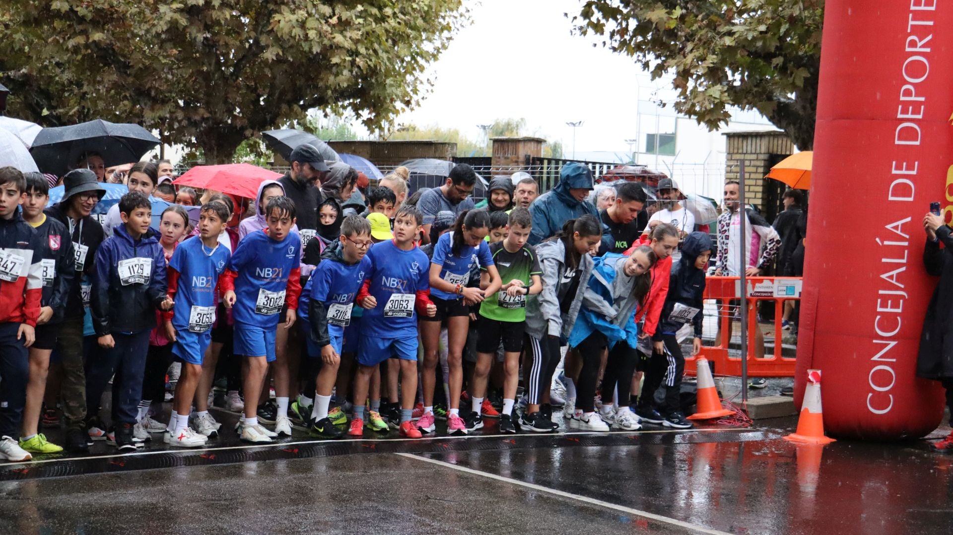Las mejores imágenes de la carrera popular de los &#039;10 kilómetros Ciudad de León 2025&#039;