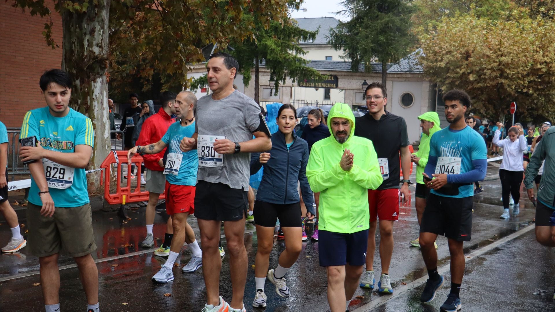 Imágenes de la salida de los &#039;10km Ciudad de León 2025&#039;