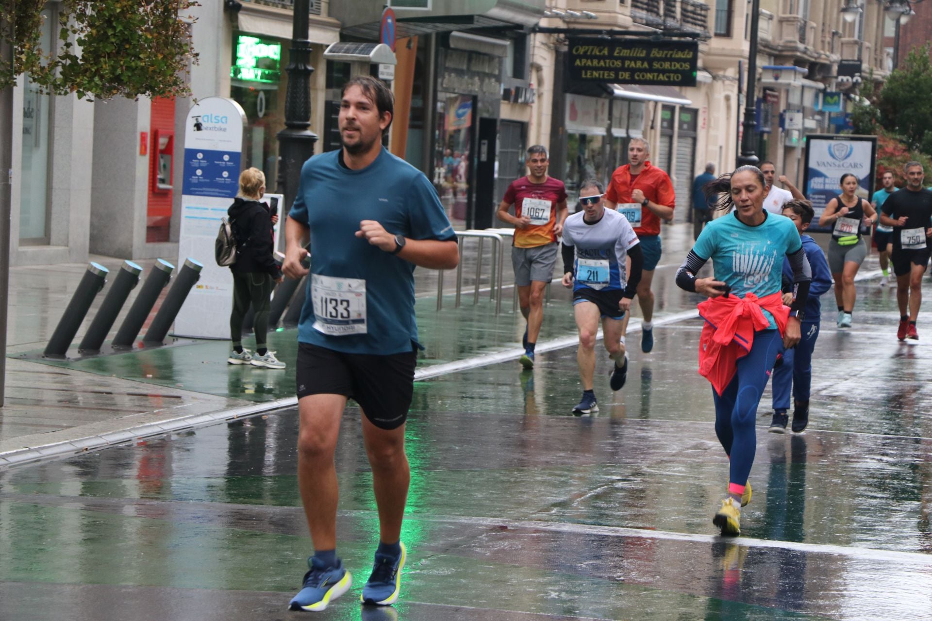 Las mejores imágenes de la carrera popular &#039;10 kilómetros Ciudad de León&#039;