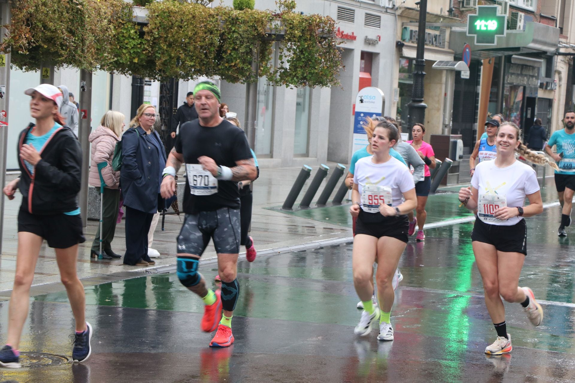 Las mejores imágenes de la carrera popular &#039;10 kilómetros Ciudad de León&#039;