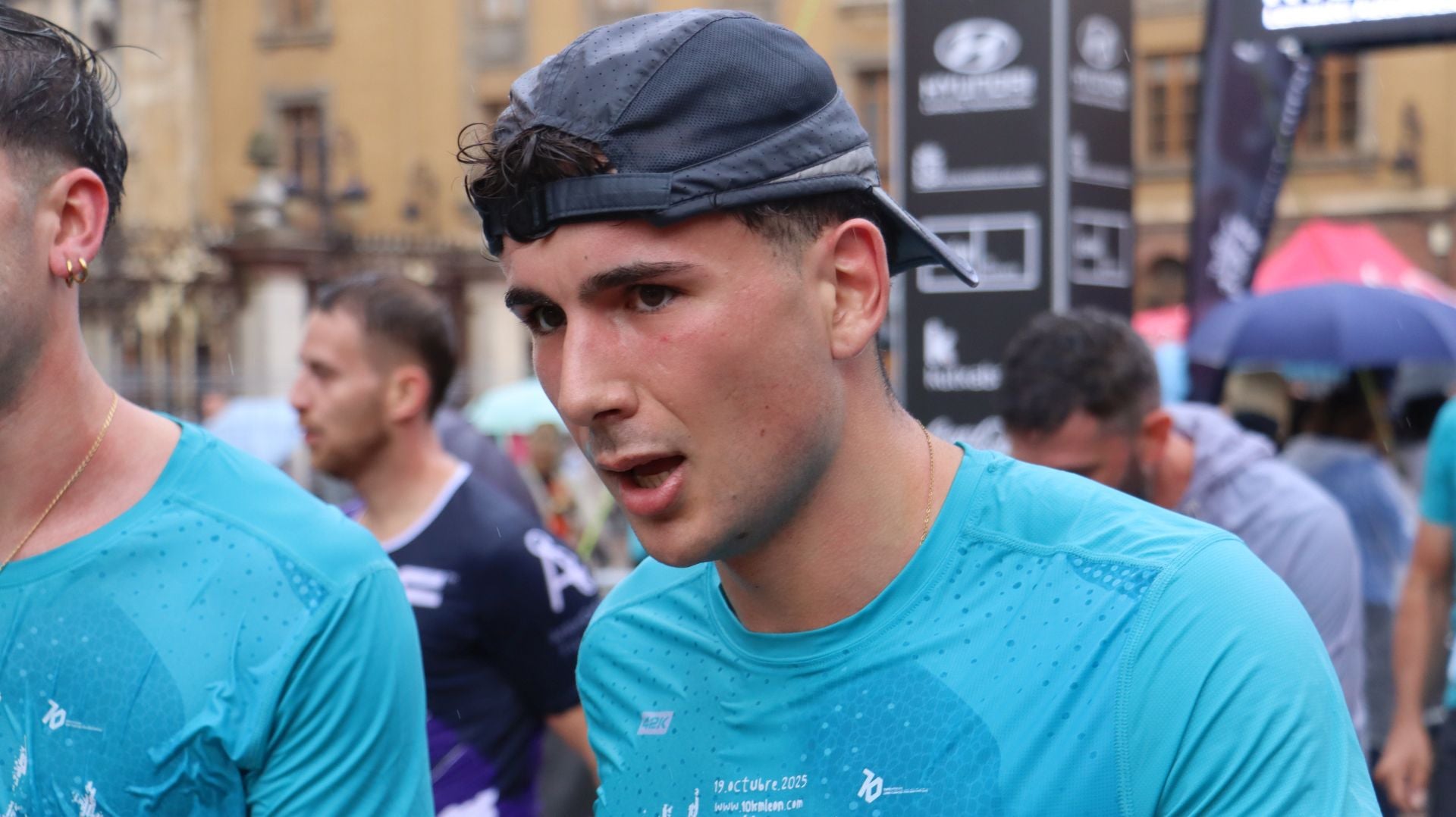 Todas las imágenes de la llegada de los &#039;10km Ciudad de León 2025&#039;