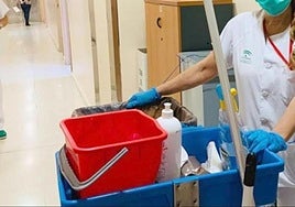 Imagen de archivo de una trabajadora en una empresa.