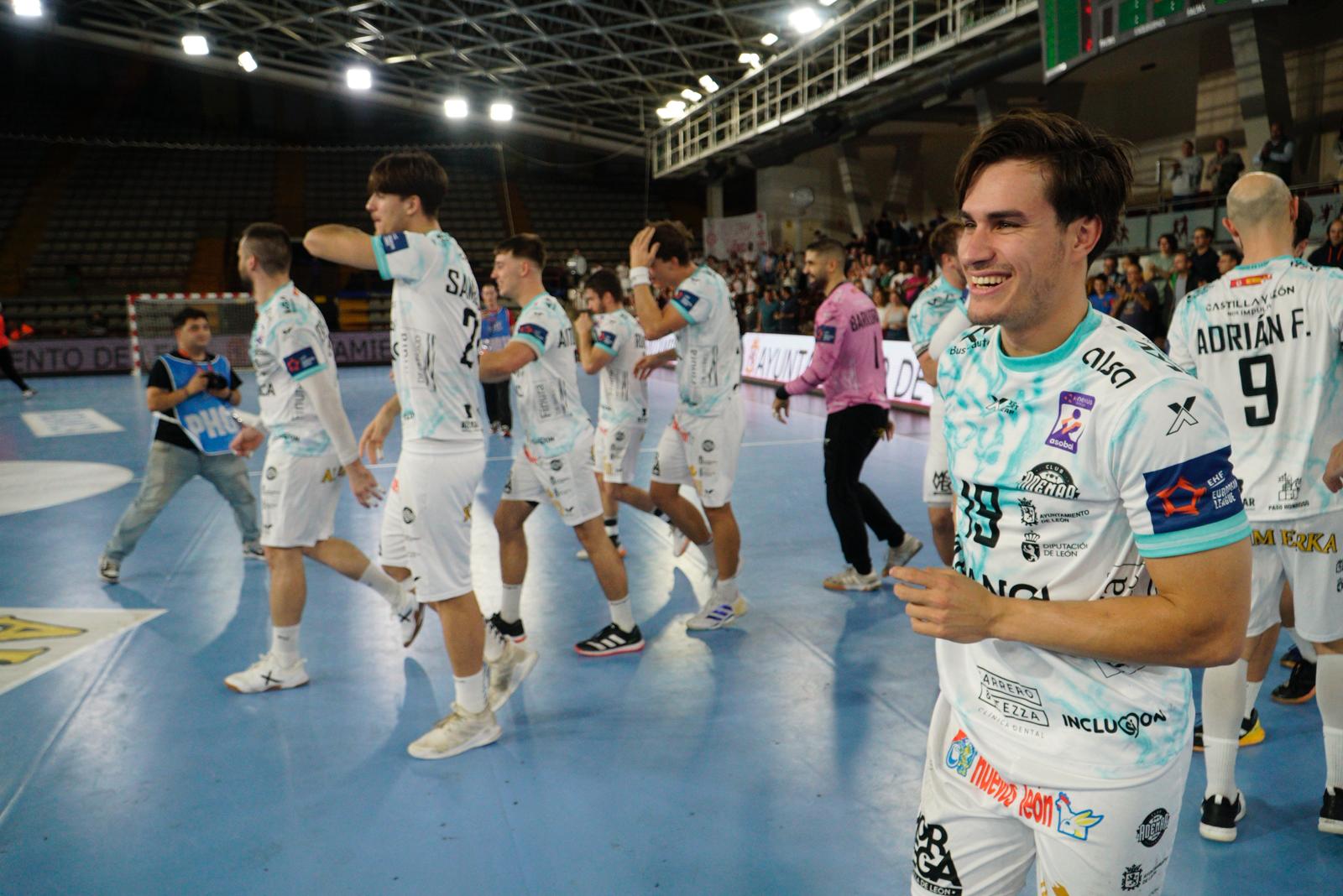 Las mejores imágenes del Abanca Ademar - RK Nexe